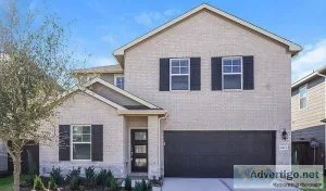 Single family home available now 