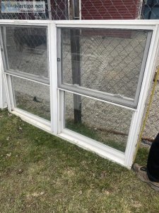 Double  hung window