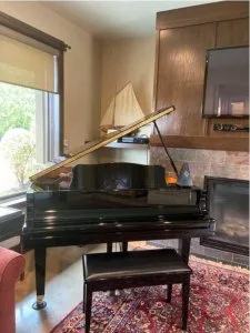 I m given way this piano
