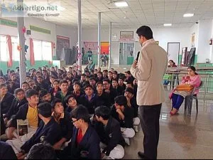 Golden future - career counselling in lucknow