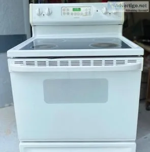 Hotpoint Flat Surface 4 Burner Electric Stove