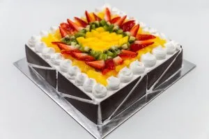 Order signature cakes online oman