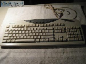 Gateway Computer Keyboard &ndash Model SK-9920