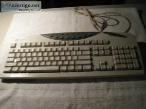 Gateway Computer Keyboard &ndash Model SK-9920