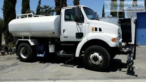 2000 STERLING L7500 2000 GALLON BOBTAIL WATER TRUCK 25201222