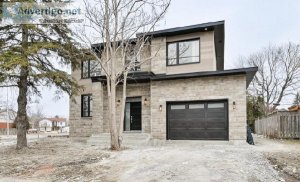 New Elegant Luxury home for sale in Brossard