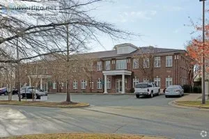 3 window offices for rent in Durham
