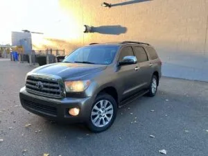 2010 Toyota Sequoia Limited 4x4 4dr SUV (5.7L V8)
