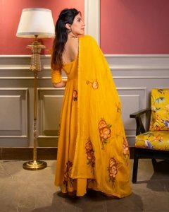 Shop for latest collection of designer ethnic wear online in ind