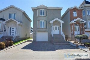 Impeccable house for sale Val-des-Brises area Laval