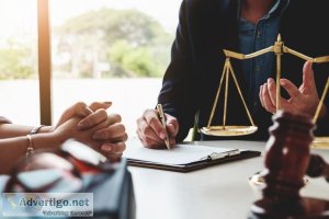 How to find the best family lawyer for your case?