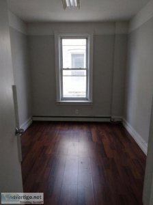 Small Offices for Rent 72st Jackson Heights