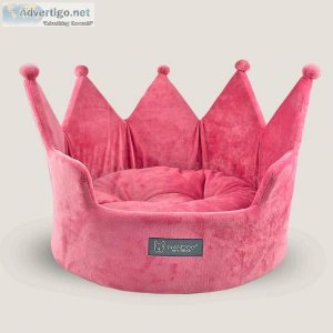 Amazing dog crown bed