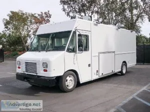 2017 FOOD TRUCK