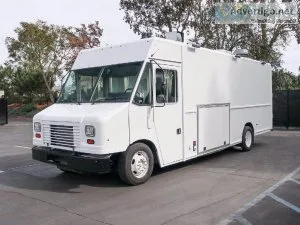 17 Ford F-59 Commercial Stripped Chassis