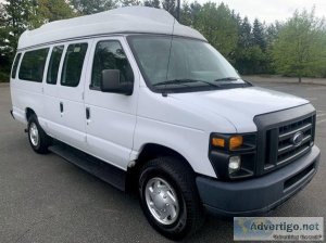 2013 Ford E350 Extended Rear Lift Wheelchair Van For NEMT (A5178