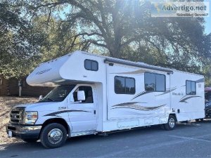 2014 WINNEBAGO Minnie Winnie Camper for sale