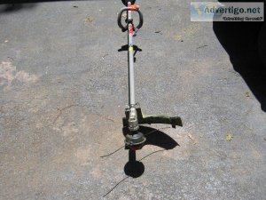 Craftsman WS2200 &ndash 2 Cycle25CC String Trimmer