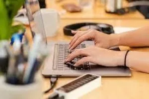Office Worker  Recruiter