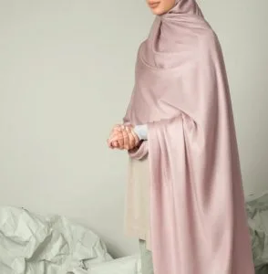 Plain Chiffon Hijab at Best Hijab Store London - Awra