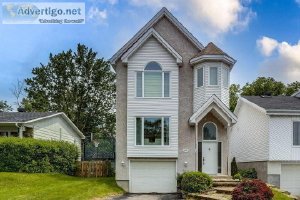 Magnifique maison situ&eacutee au coeur d un quartier familial d