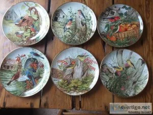Collectable Figurines and decorative Plates