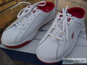 Brand new Reebok &quotTop Spin Mule" shoes in white and red