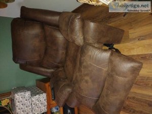 Leather recliner