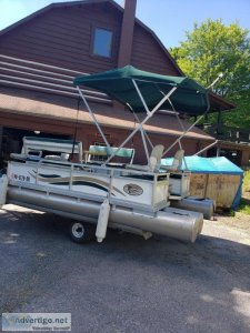 2013 Paddle King 16  Pontoon Boat with Trailer