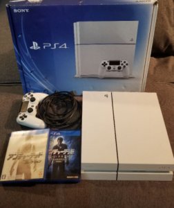 Sony PlayStation 4 Slim 500GB Glacier White