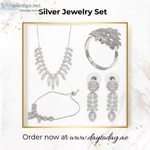 Elegant jewelry set