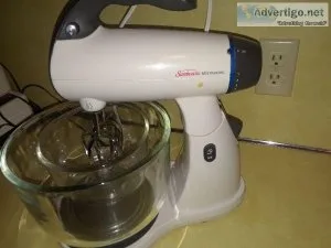 Sunbeam Stand up MixMaster Mixer