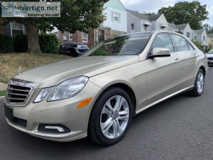 2010 Mercedes Benz E350. 4Matic.