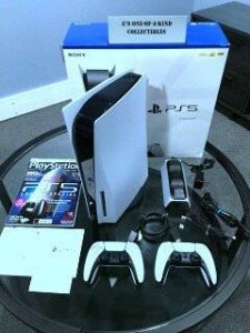 Original like new condition PS5 disc version - 300