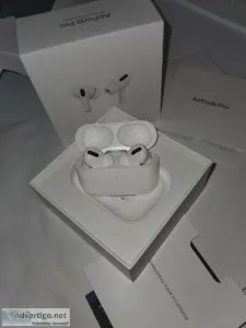 Apple AirPod pro with wireless Charging Case open box White In-E
