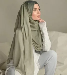 Explore Beautiful Green Colour Quality Hijab - Awra