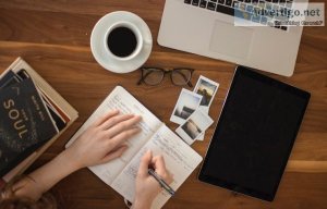 Exploring elearning in the software development context