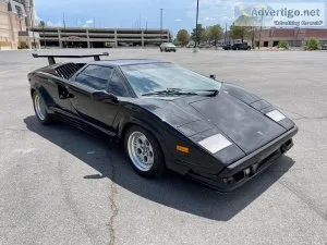 24427 1989 Lamborghini Countach