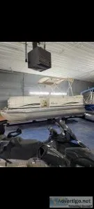 2007 South Bay Pontoon