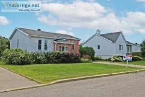  Magnifique propri&eacutet&eacu te &agrave St-Hyacinthe 389 000 