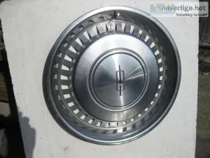 1975-77 CUTLASS HUBCAPS