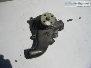 1954 FORD V8 NEW WATER PUMP