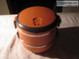 NEW  Two Bowl (AluminumPlastic - Latching) Storage Container - 5