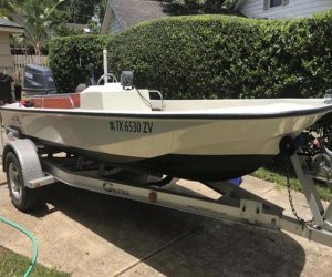 1984 15 foot Boston Whaler Sport Small boat for sale