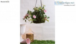 Choose hanging pots for balcony online at wooden street