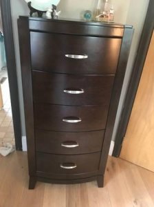 Liberty Furniture Industries Avalon 5 Drawer Chest and Table - 2