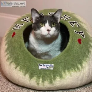 Invest in Spacious and Comfortable Cat Cave Bed