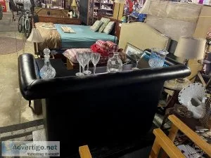 Bar with Dump Sink and Bucket on Wheels with Led Lighting