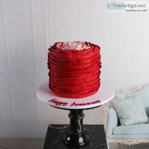 Ruffle rose cake