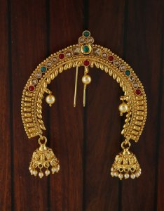 Buy the hair brooch online at best price